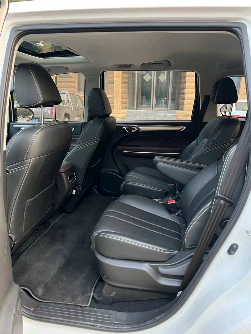 廊坊23年传祺M66