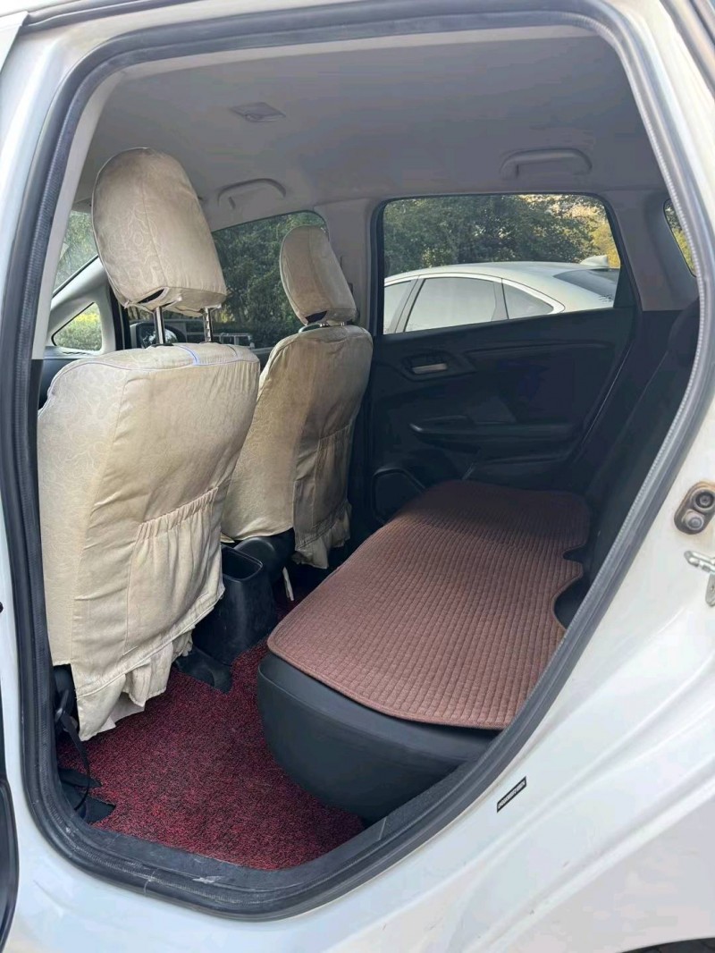 邢台15年本田飞度7