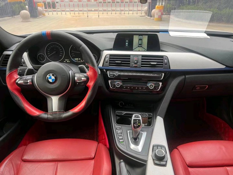 济宁19年宝马3系4