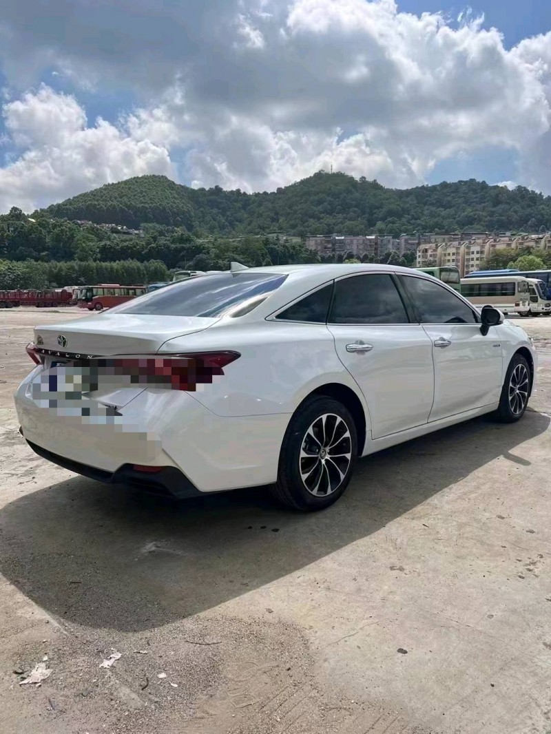 佛山22年丰田亚洲龙7