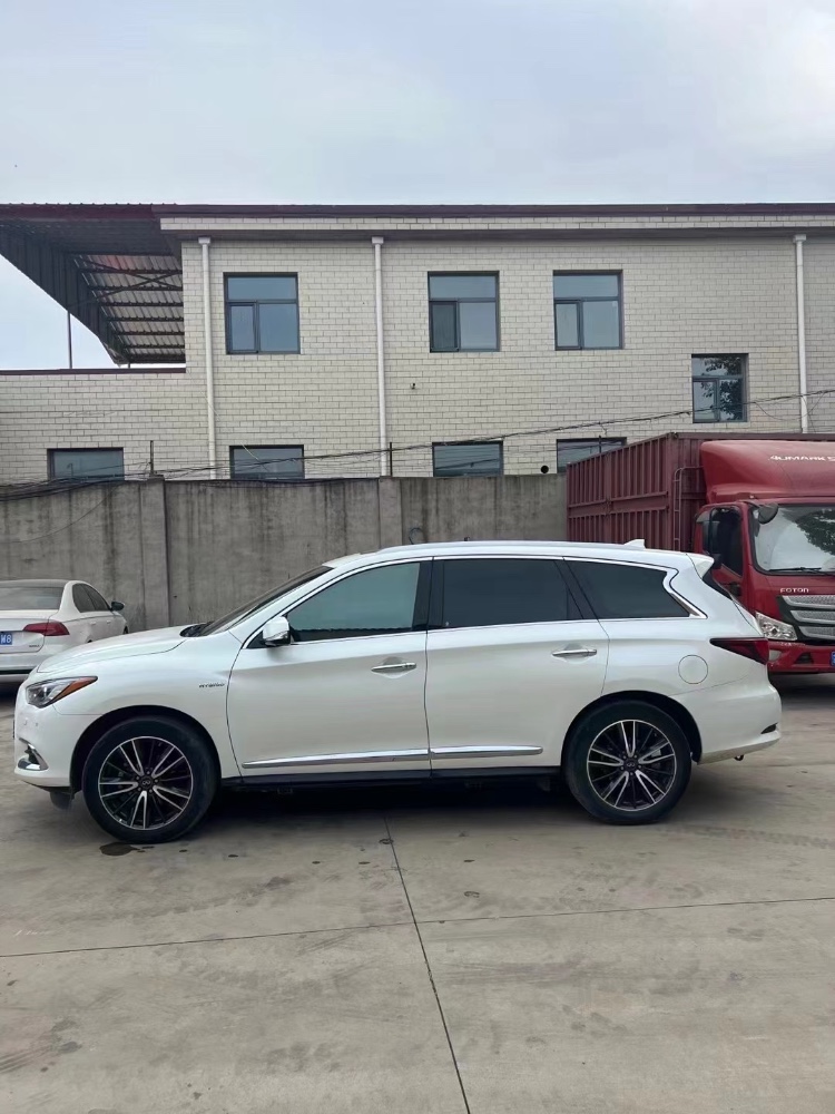 保定19年英菲尼迪QX606