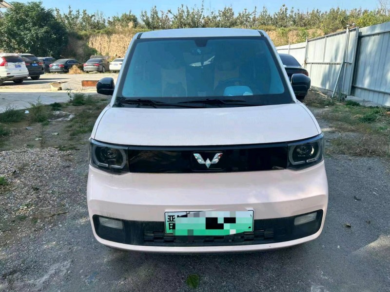 長治21年五菱汽車MINIEV馬卡龍1