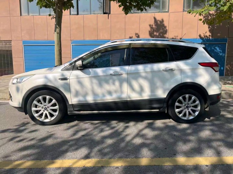 衡阳16年福特翼虎9