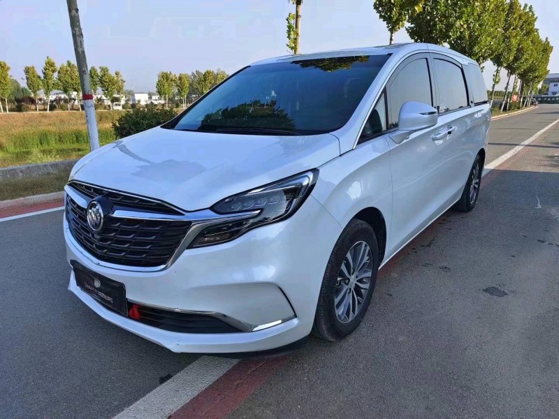 枣庄22年别克GL82