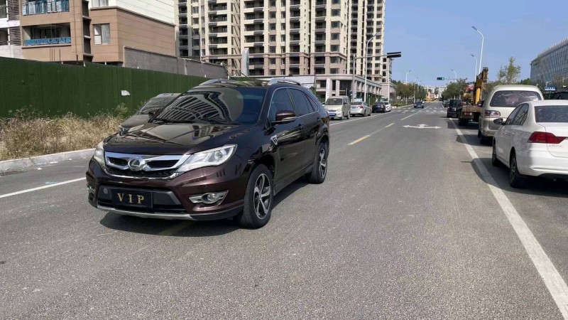 东营15年比亚迪S77