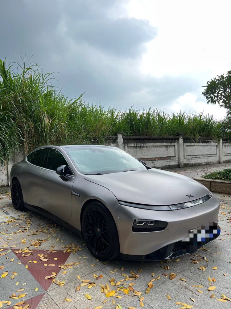 廣州21年小鵬汽車p74