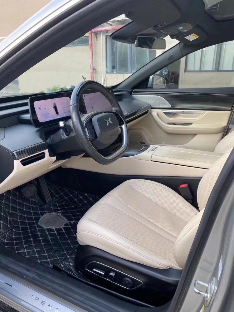 廣州20年小鵬汽車p73