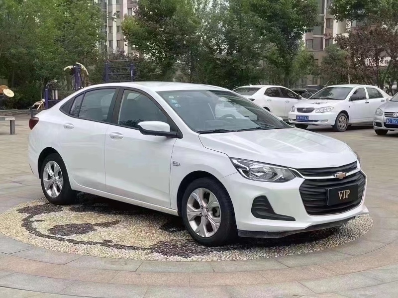 青岛20年雪佛兰科沃兹5