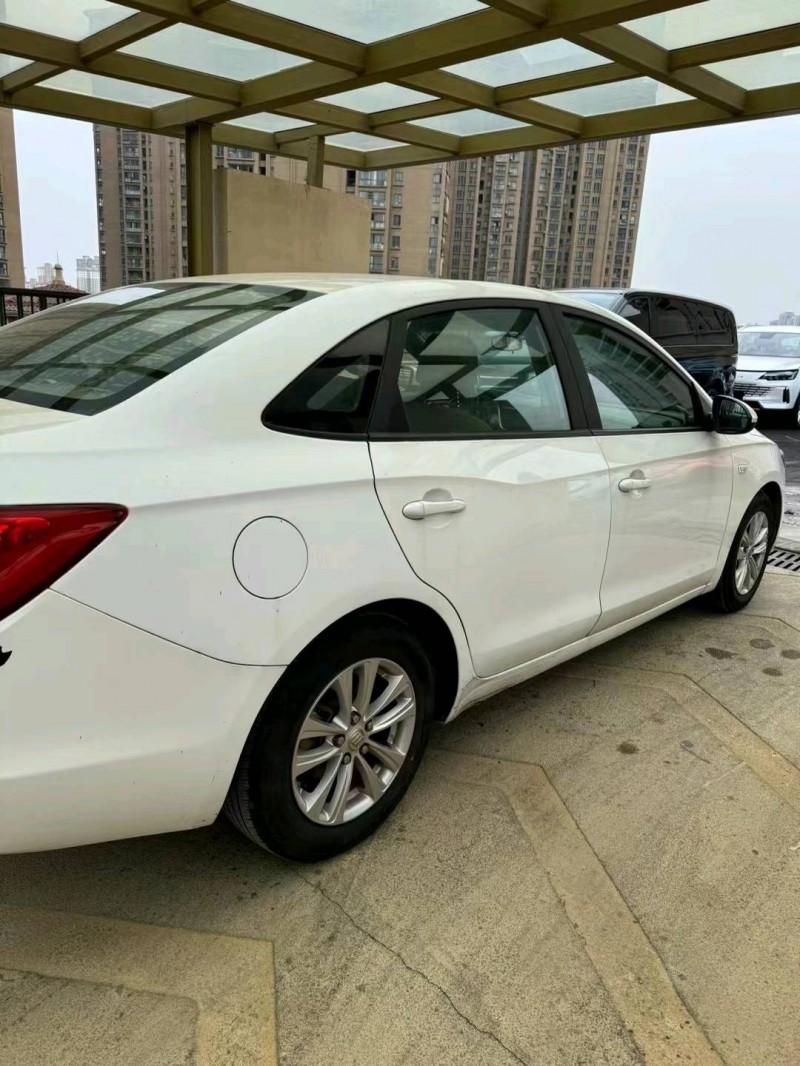 苏州16年别克英朗7