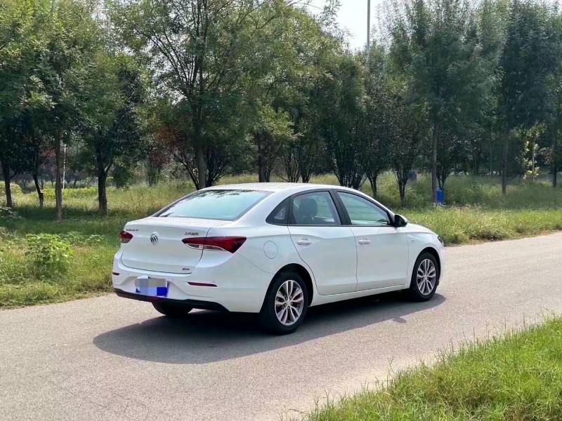 东营23年别克英朗7