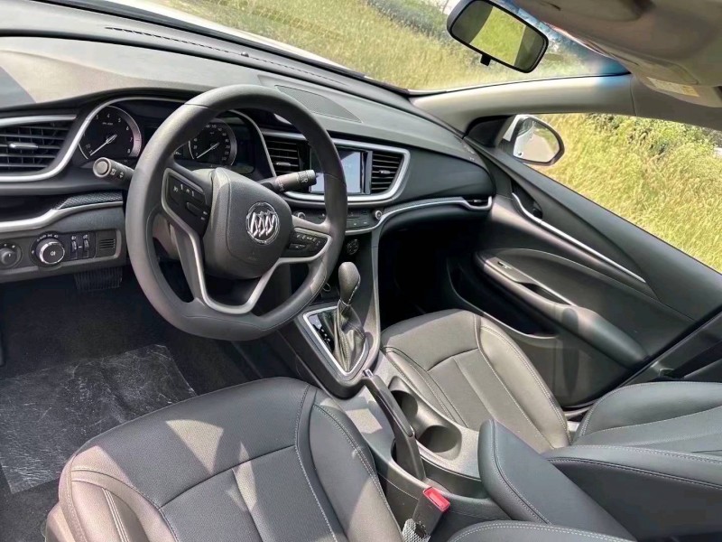 东营23年别克英朗8