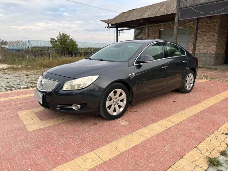 徐州13年别克君威3