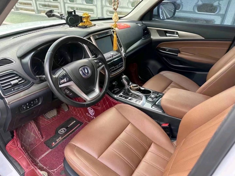 枣庄17年长安汽车CS958