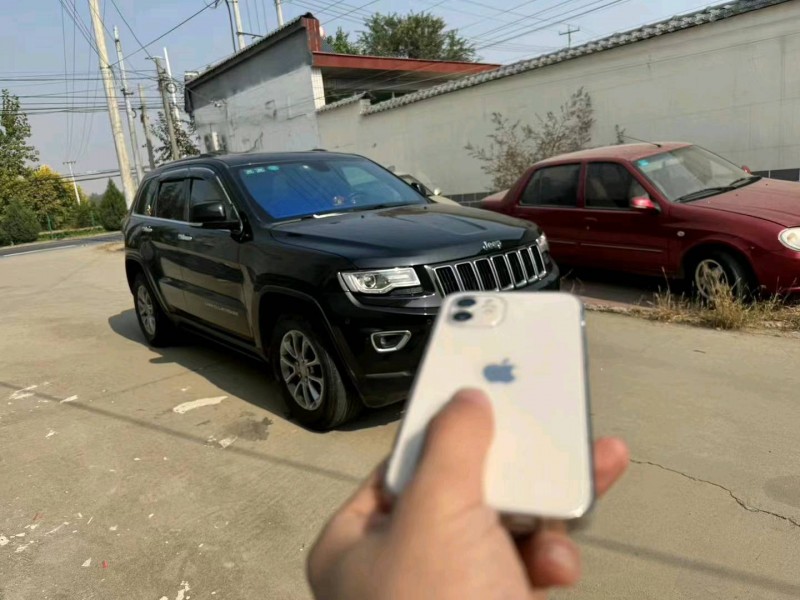 秦皇島17年Jeep大切諾基2