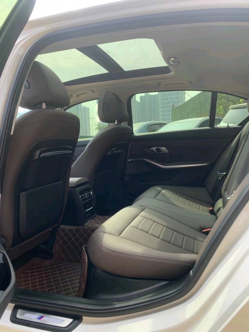 佛山21年宝马3系8