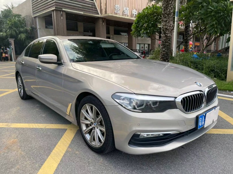佛山17年宝马5系3