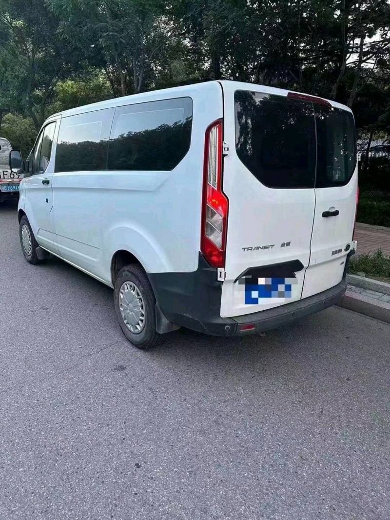 枣庄16年福特全顺5