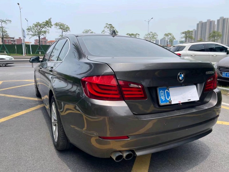 佛山13年宝马5系4