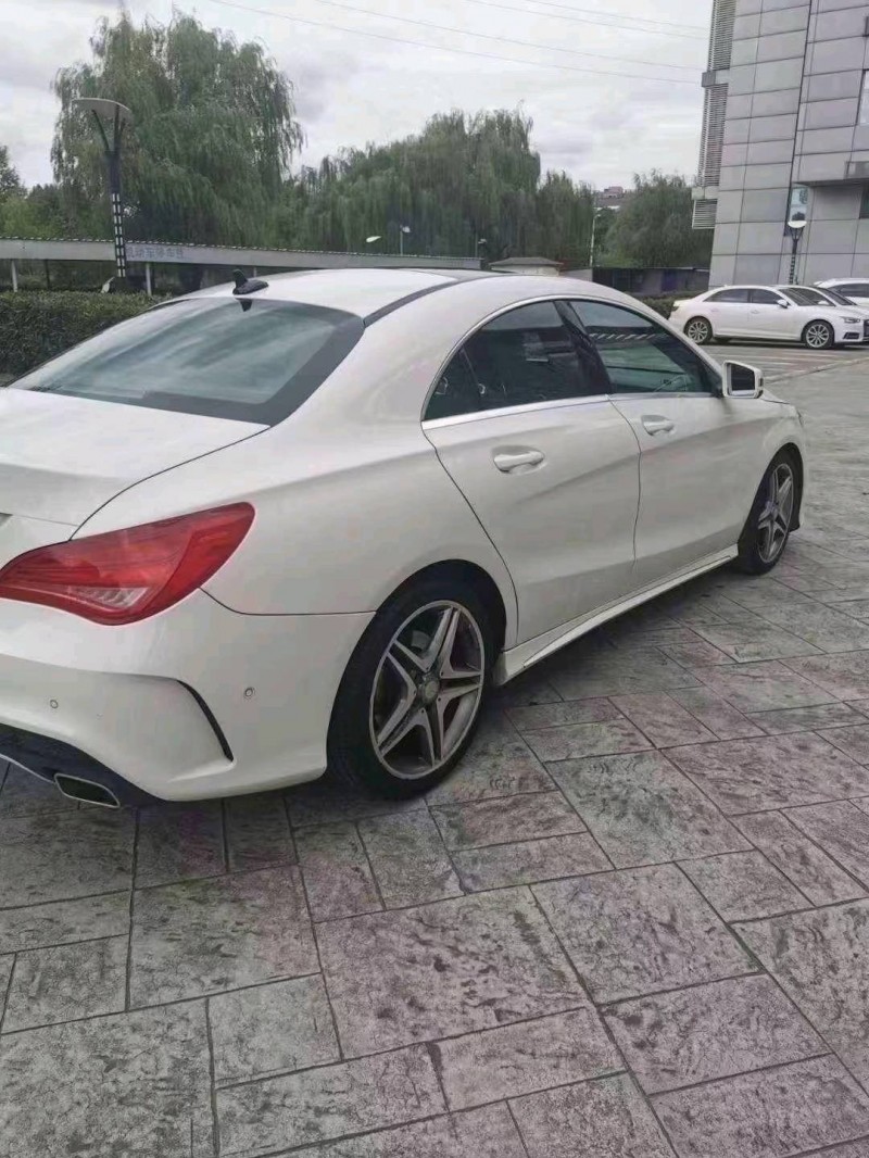 徐州15年奔驰CLA7