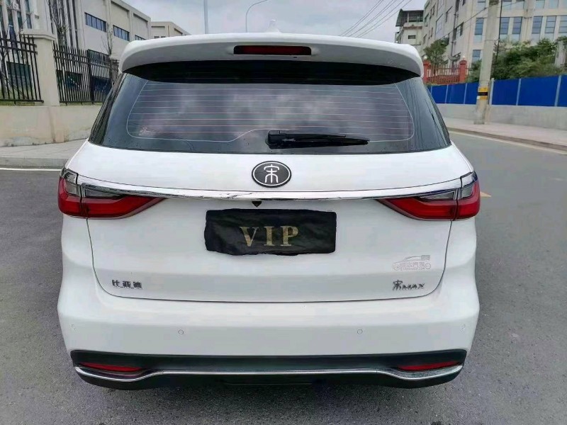 嘉兴19年比亚迪宋MAX5