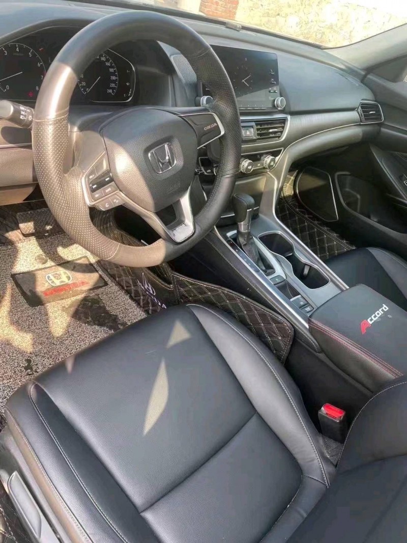 邯郸19年本田雅阁8