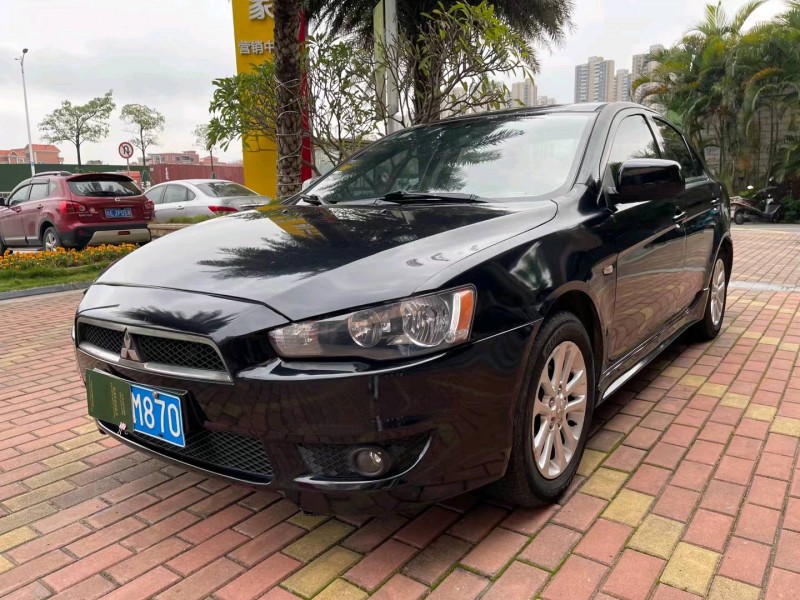 佛山12年三菱劲炫2