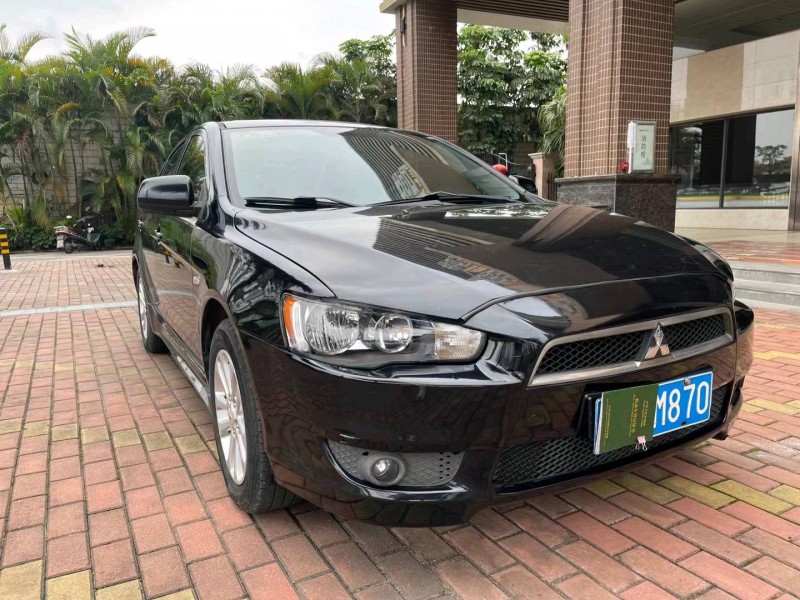 佛山12年三菱劲炫3