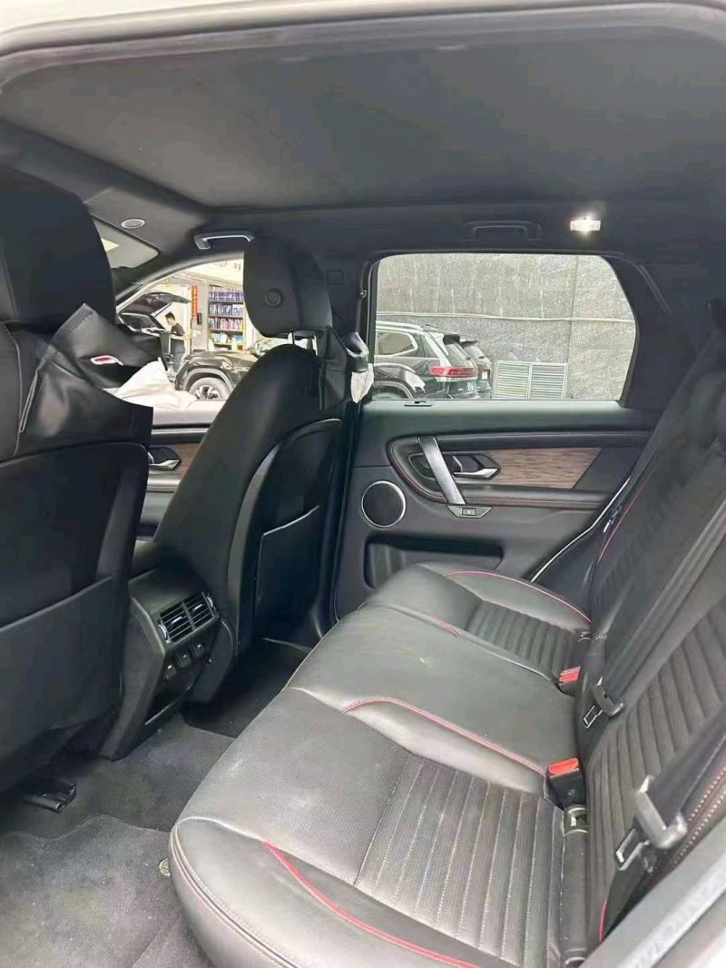 重庆22年路虎发现4