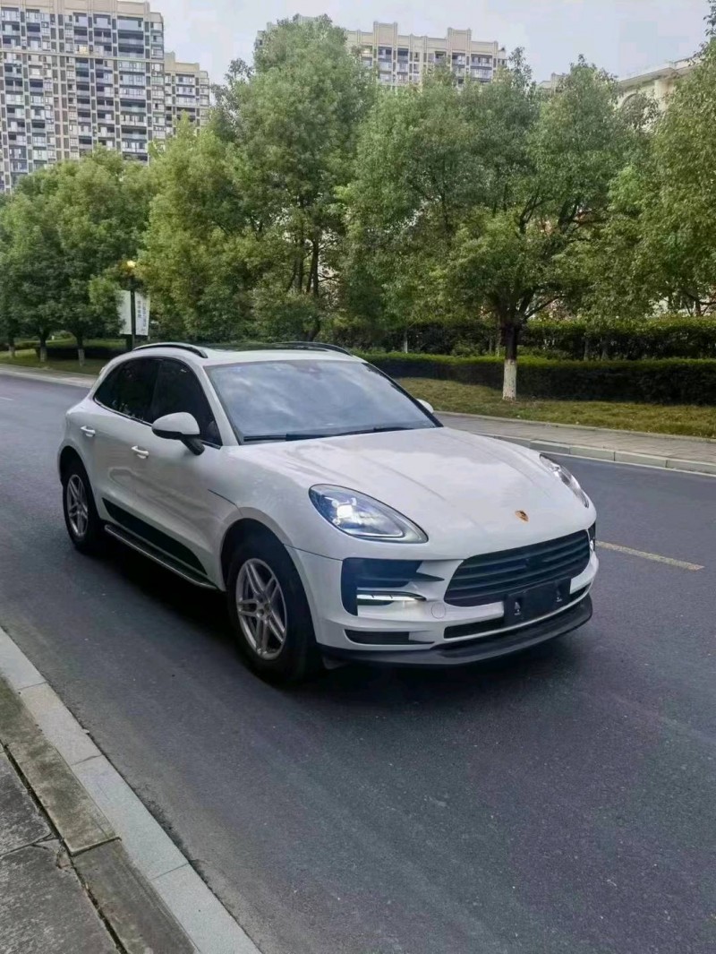 新余19年保時捷Macan5