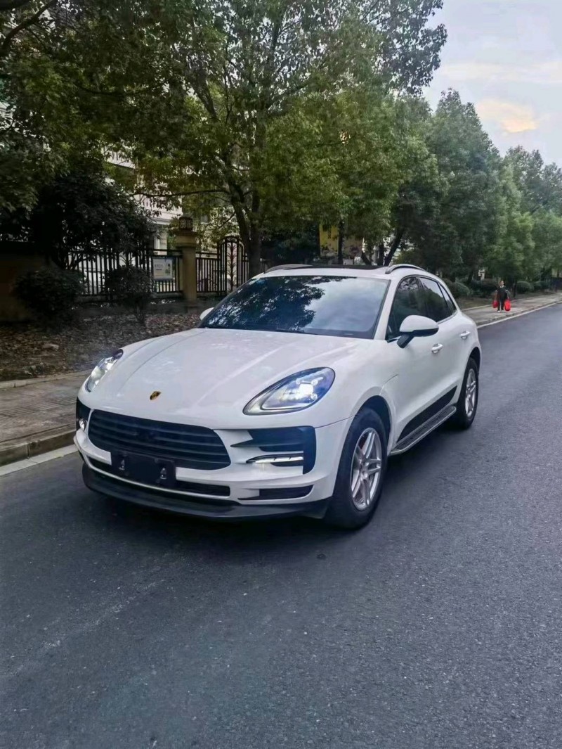 新余19年保時捷Macan6