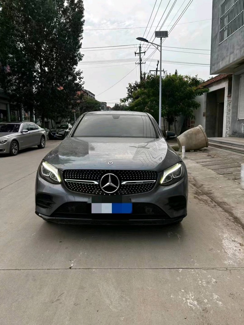 东营19年奔驰GLC1