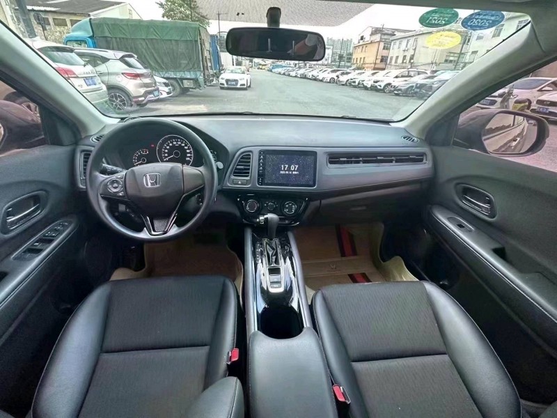 衡阳21年本田缤智3