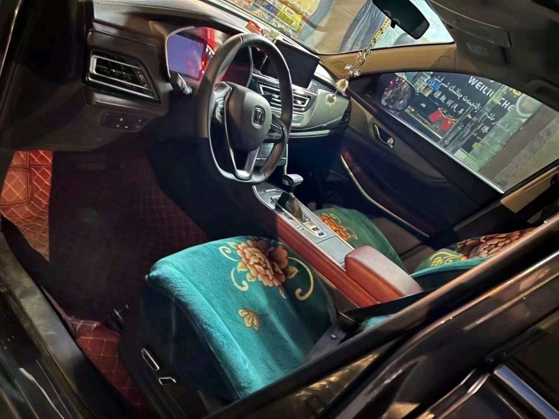 枣庄23年长安汽车CS757