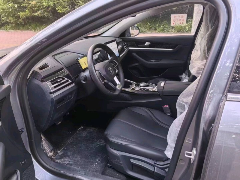 枣庄23年比亚迪秦8