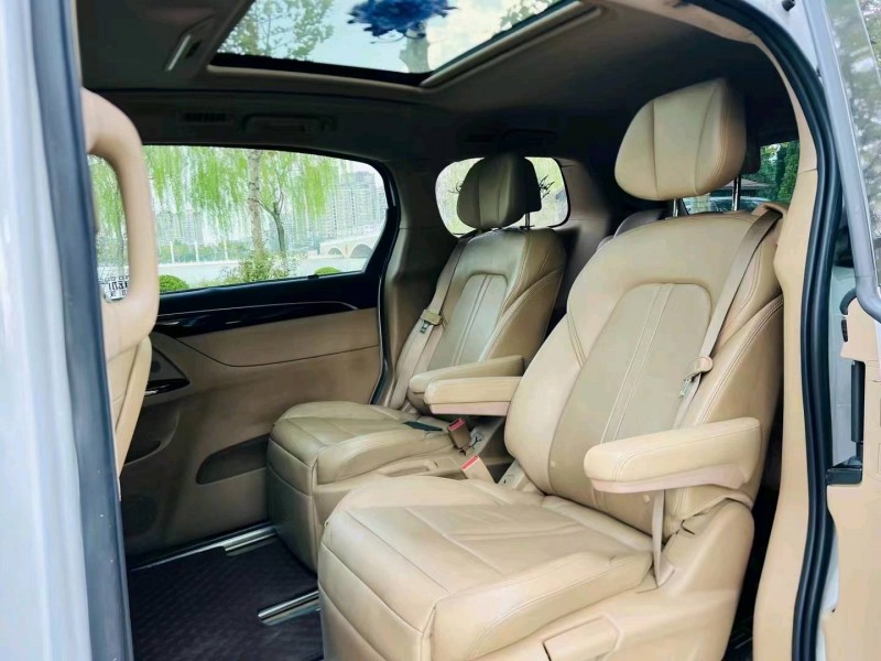 枣庄18年别克GL83