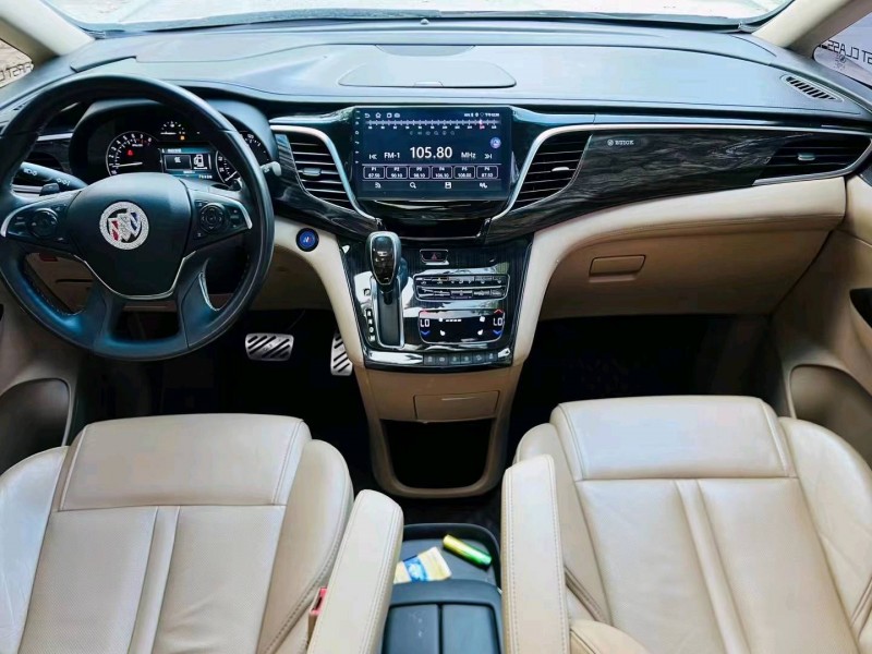 枣庄18年别克GL88