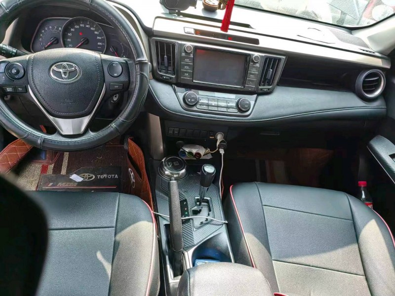 徐州15年丰田RAV4荣放6