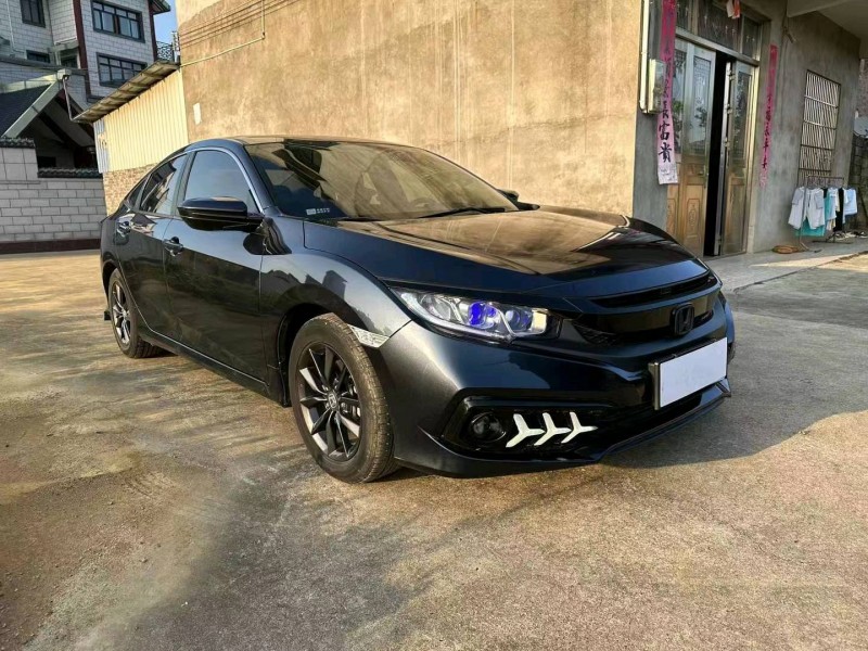东营21年本田思域4