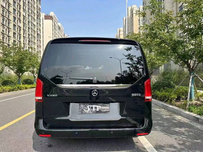 苏州22年奔驰V9