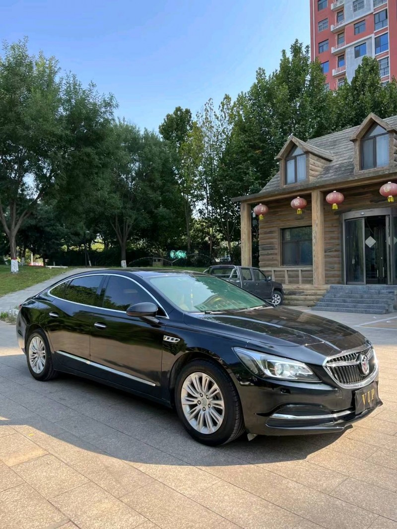 邢台16年别克君越3