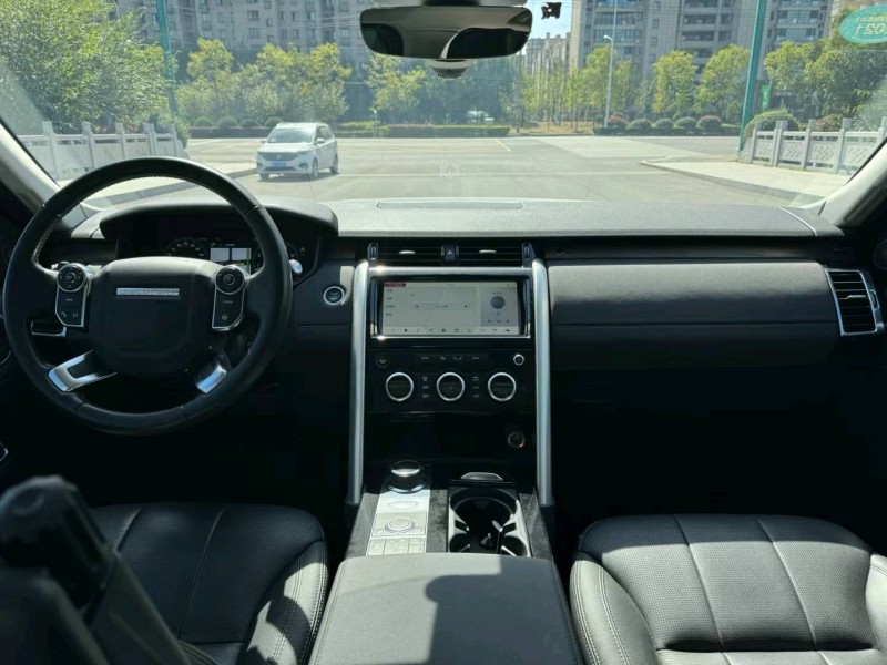 徐州19年路虎发现9