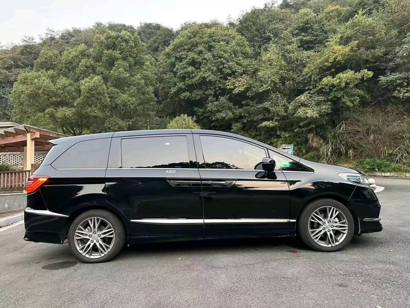 嘉兴21年本田艾力绅9