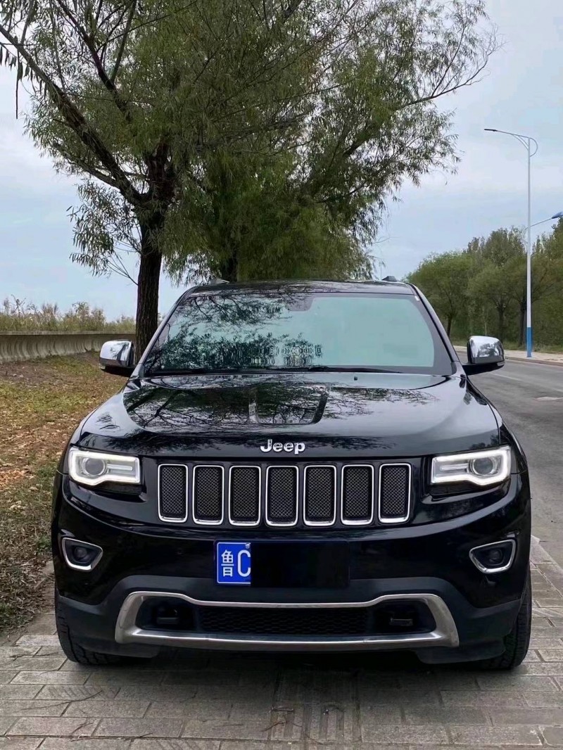 烟台16年Jeep大切诺基1