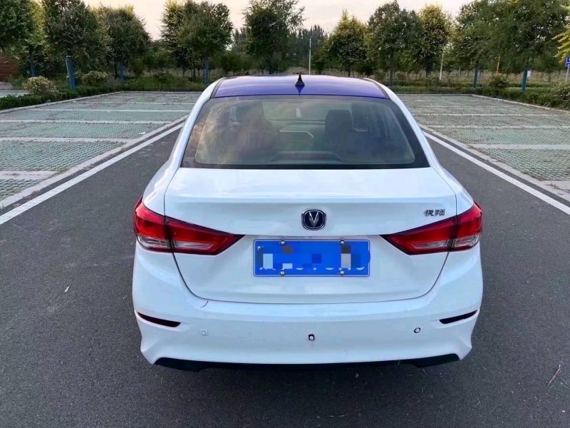 濱州20年長安汽車悅翔9