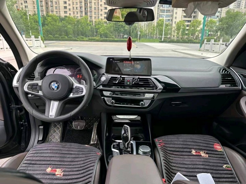 徐州19年宝马X38