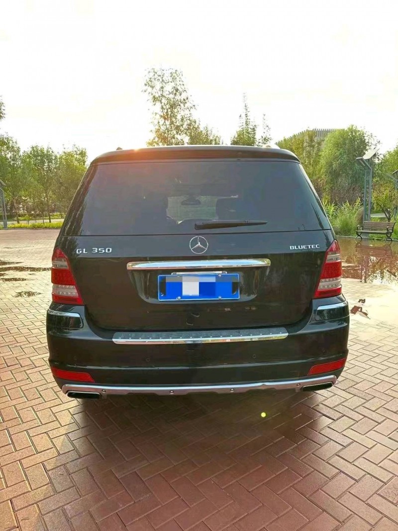 邯郸12年奔驰GL3