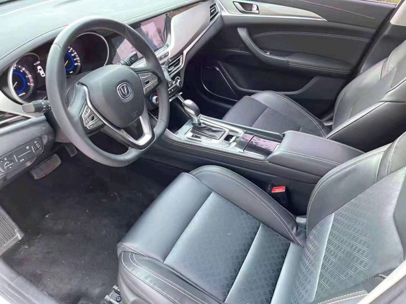 常州18年长安汽车逸动5