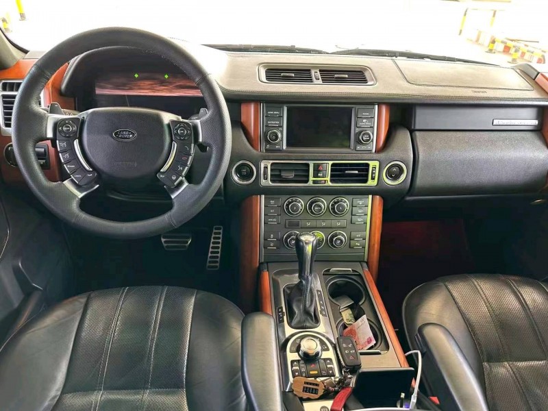 榆林12年路虎揽胜行政8