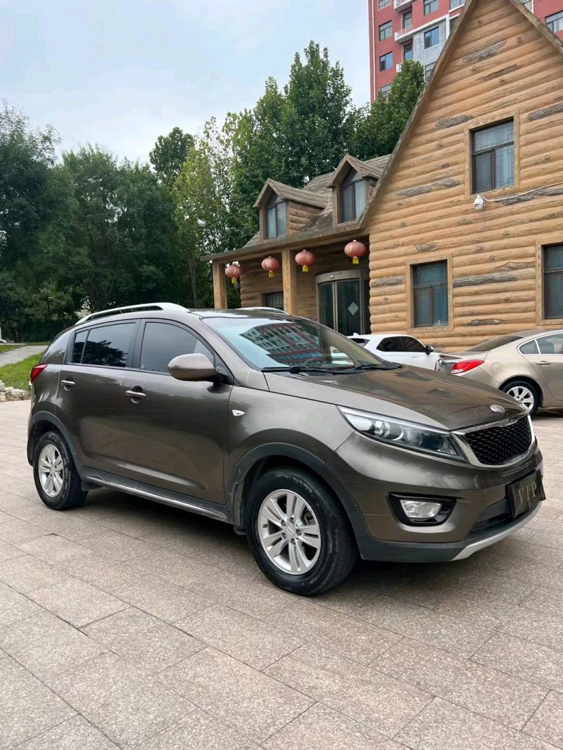 邢台17年起亚智跑3