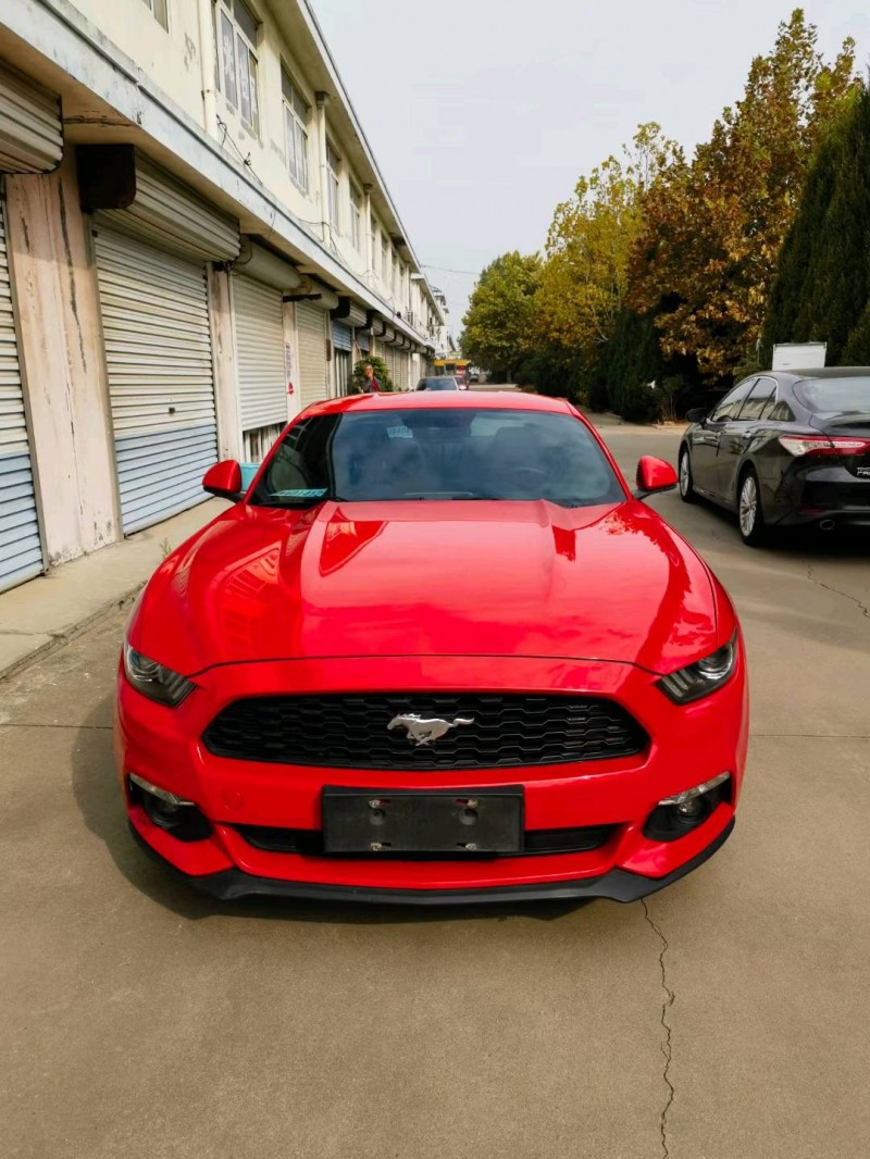 青岛16年福特野马1